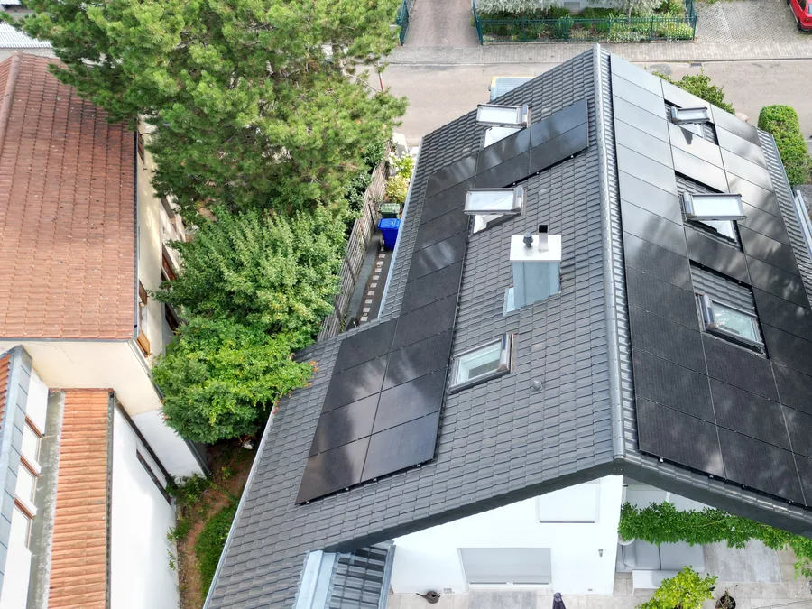 Referenz-Photovoltaikanlage in 68723 Oftersheim: 48 Module mit 21,600 kWp, Baujahr 2026