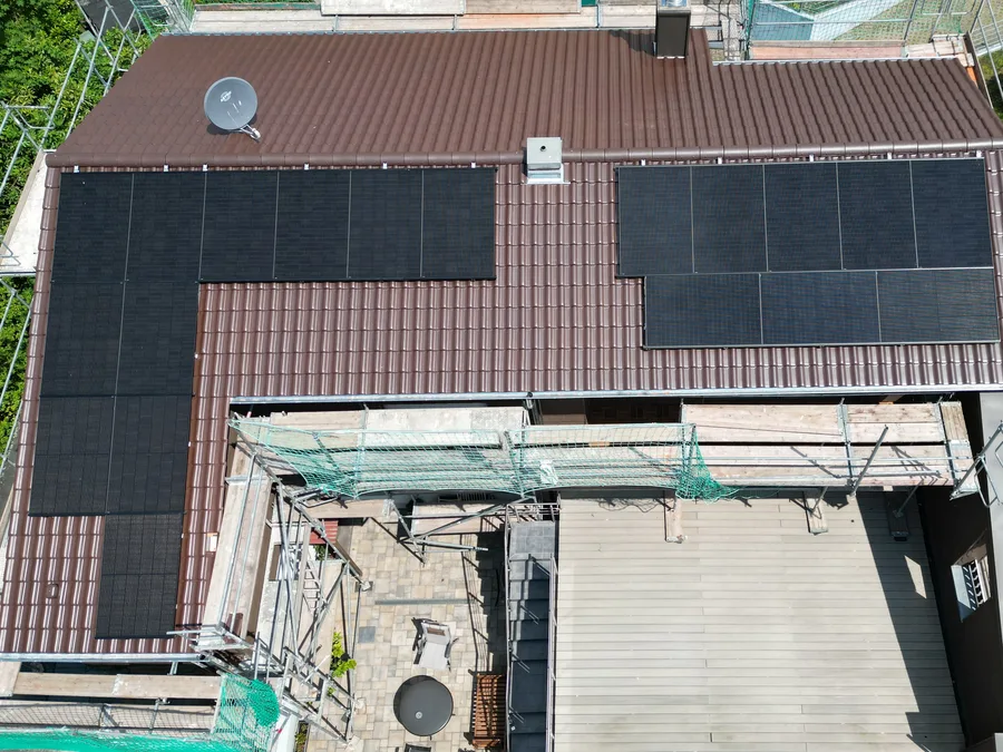 Referenz-Photovoltaikanlage in 68782 Brühl: 19 Module mit 8,550 kWp, Baujahr 2026